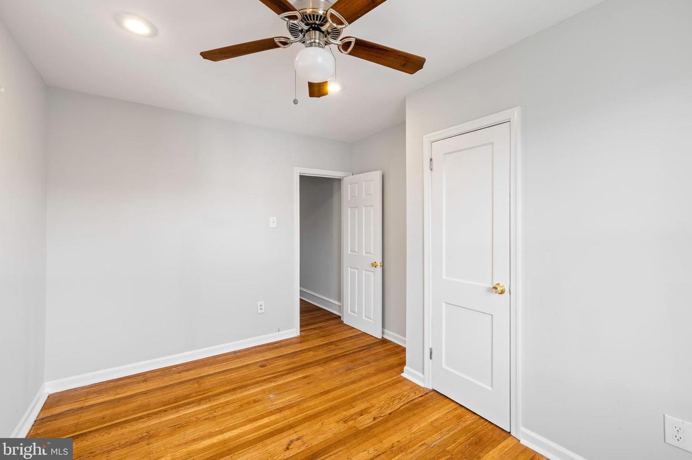526 Alcott St, Philadelphia PA  19120-1218 exterior