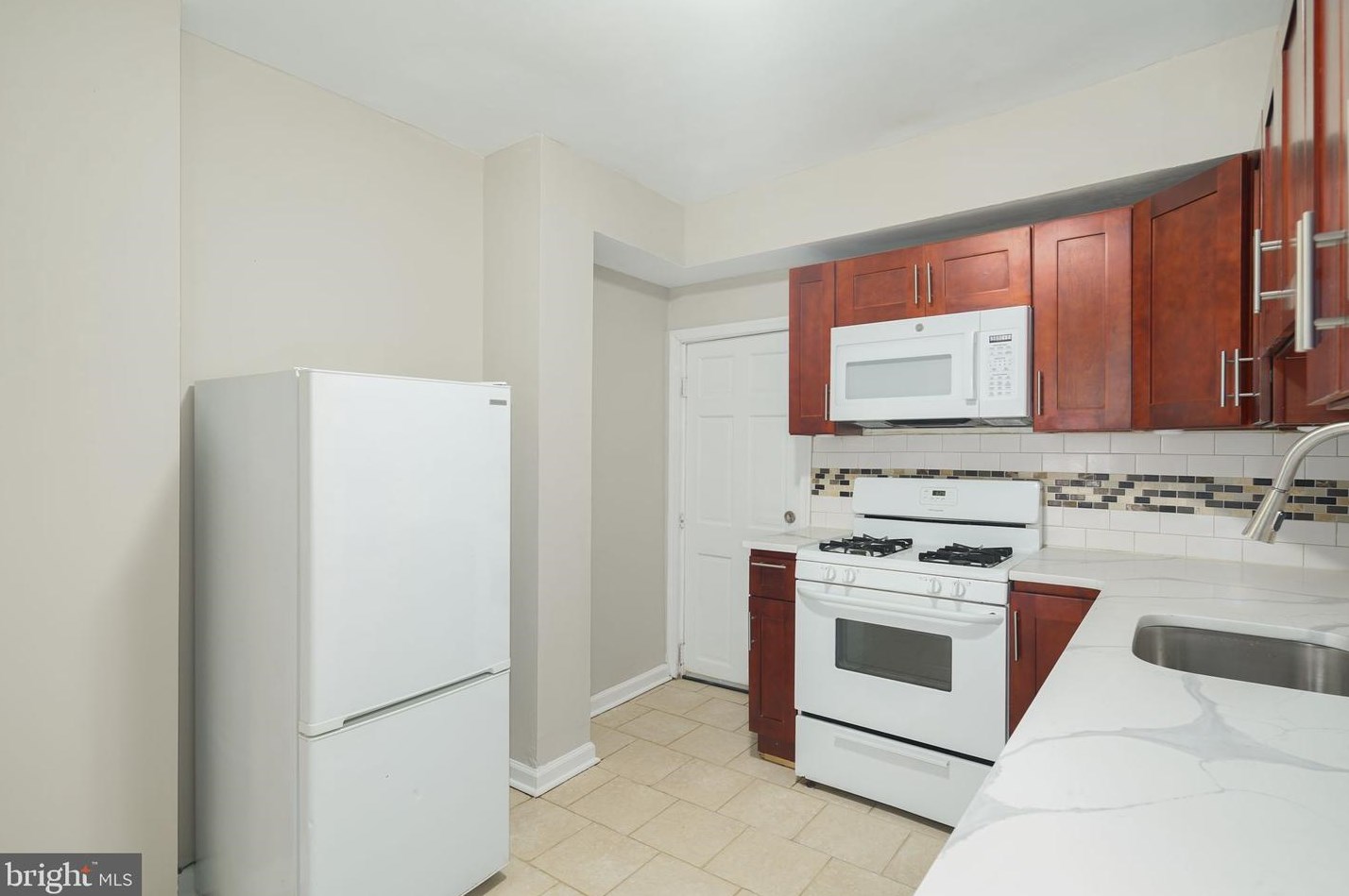 2212 Sigel St, Philadelphia PA  19145-1904 exterior