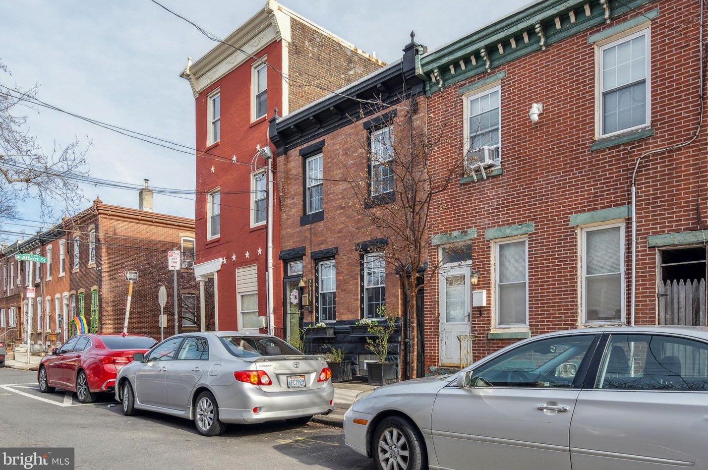 2619 Thompson St, Philadelphia PA  19121-4629 exterior