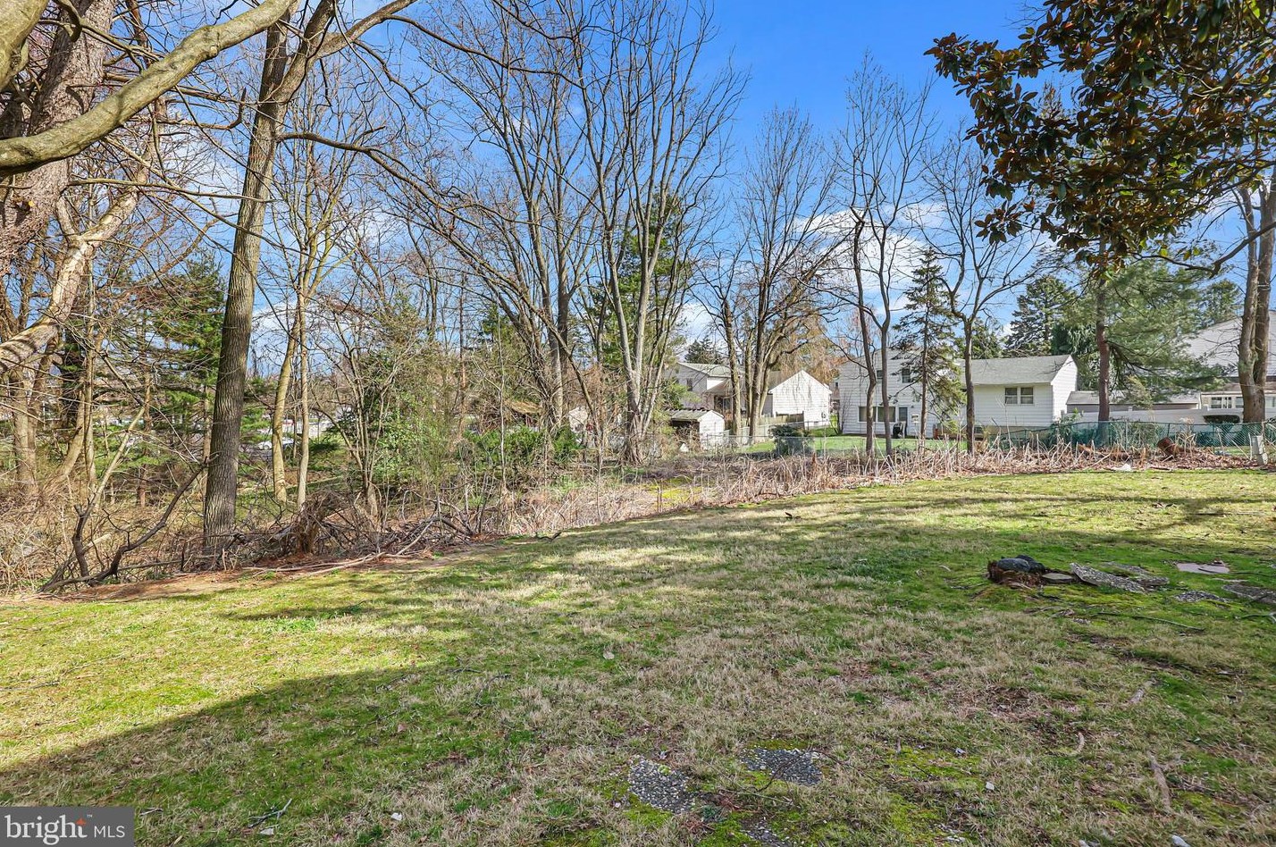12007 Pandrail Pl, Philadelphia PA  19116-1907 exterior