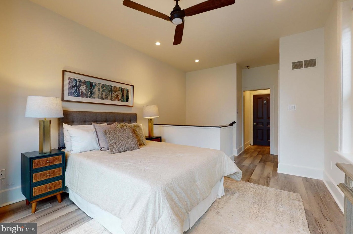 804 Corinthian Ave, Philadelphia PA 19130-1442 exterior