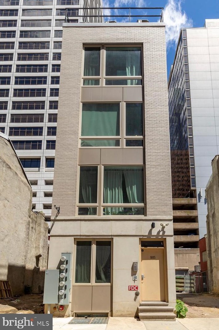 1815 Ranstead St, Philadelphia PA  19103-0037 exterior