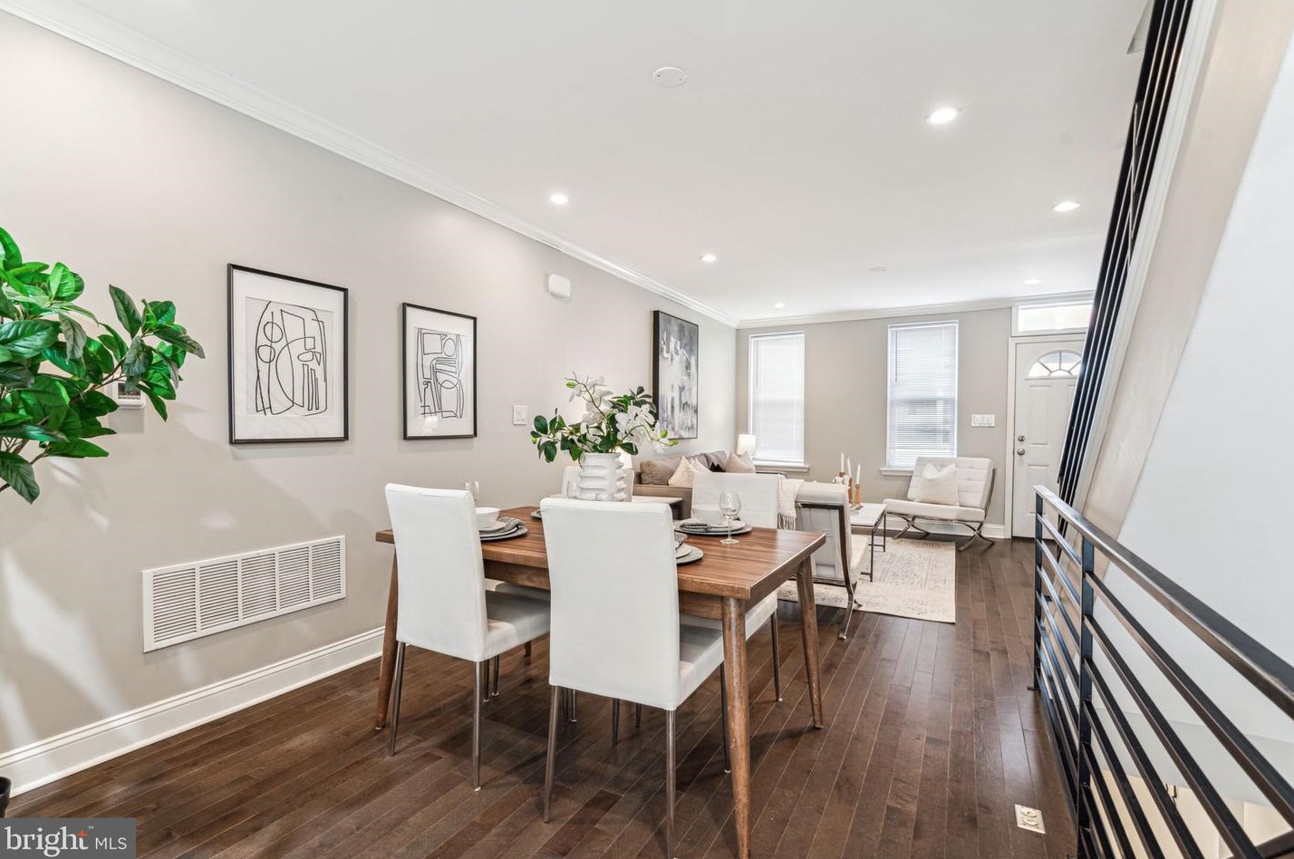 412 Tree St, Philadelphia PA  19148-5707 exterior