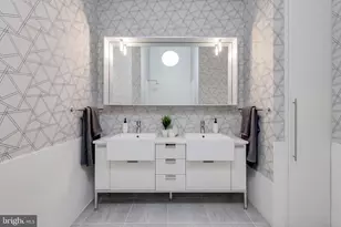 10532 S 12th St, Philadelphia, PA 19107 - Photo 39