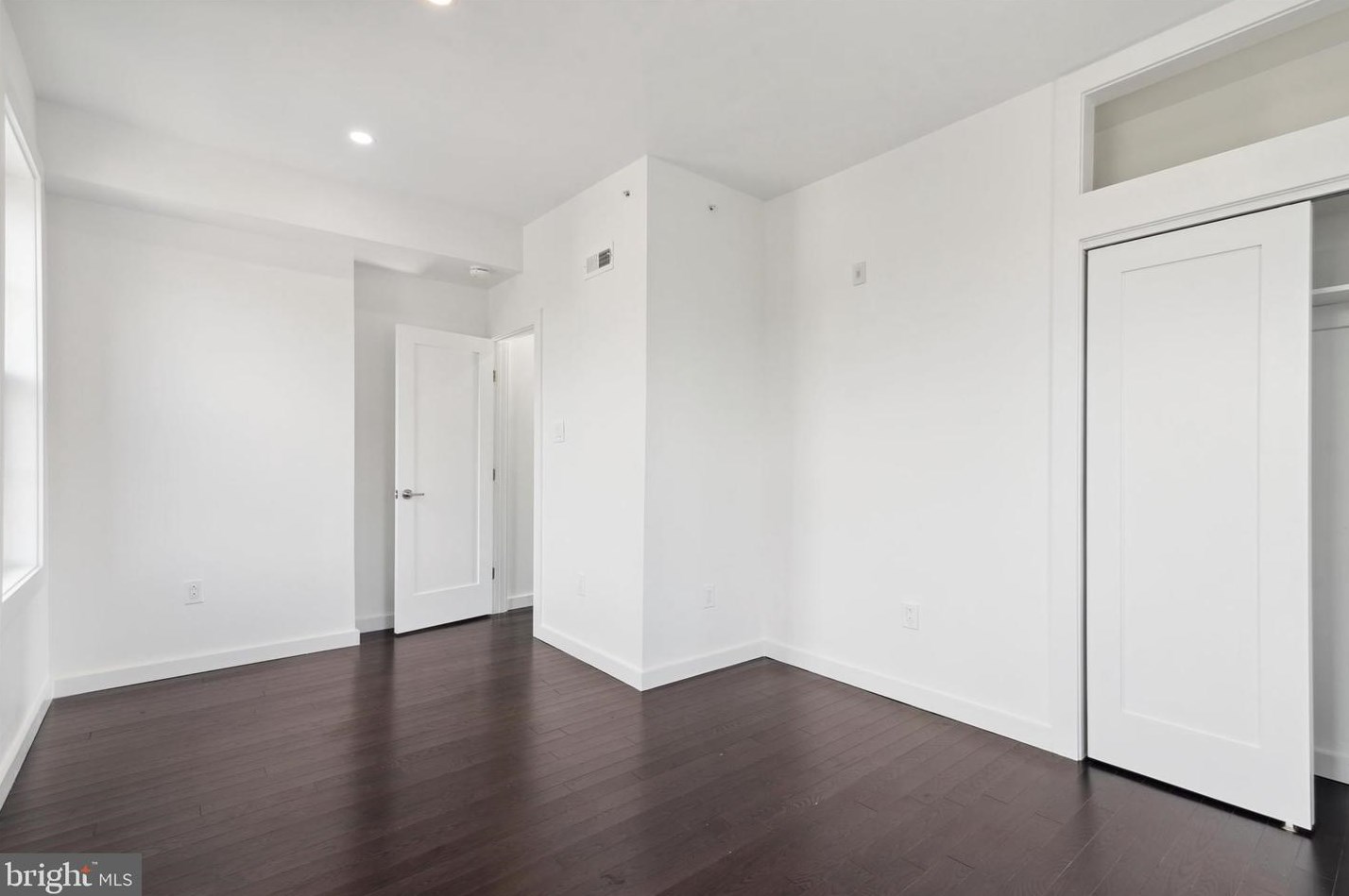 2200 York St, Philadelphia PA  19125-2118 exterior