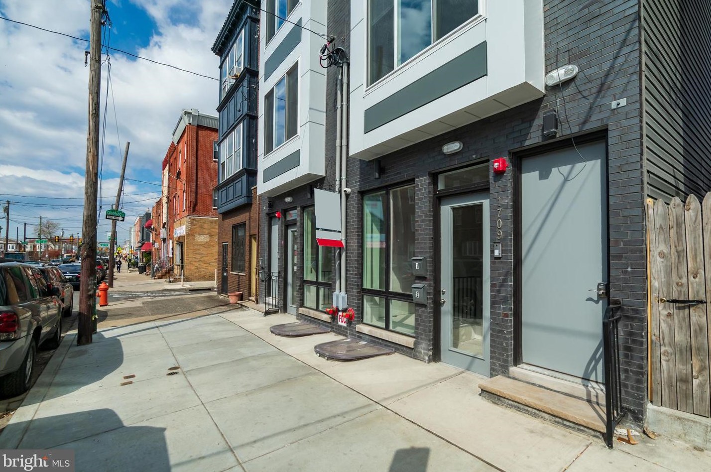 1709 Snyder Ave, Philadelphia PA 19145-2900 exterior