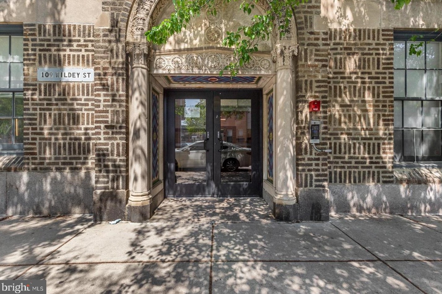 109 Wildey St, Philadelphia PA  19123-1608 exterior