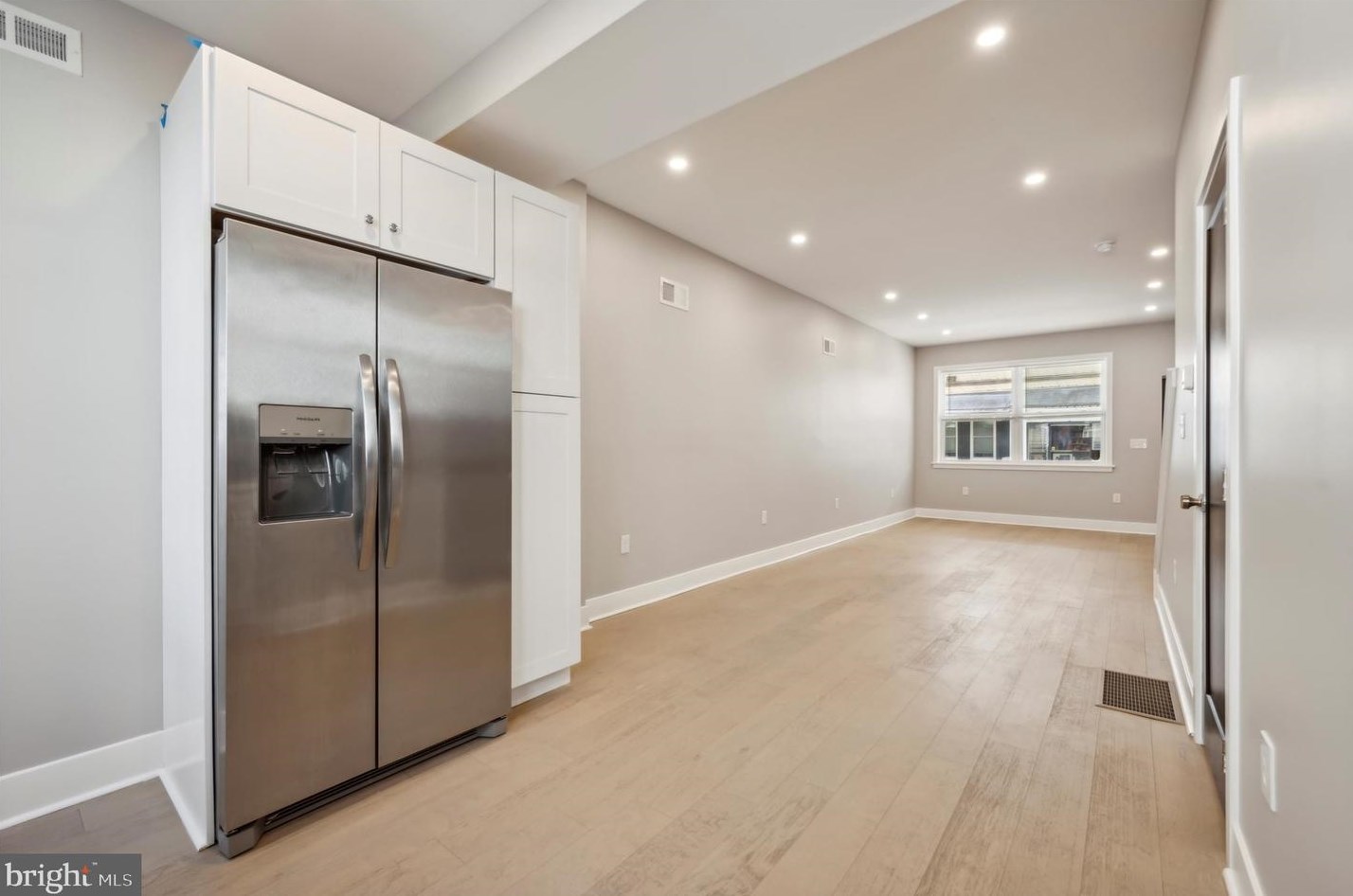 405 Fitzgerald St, Philadelphia PA  19148-3912 exterior