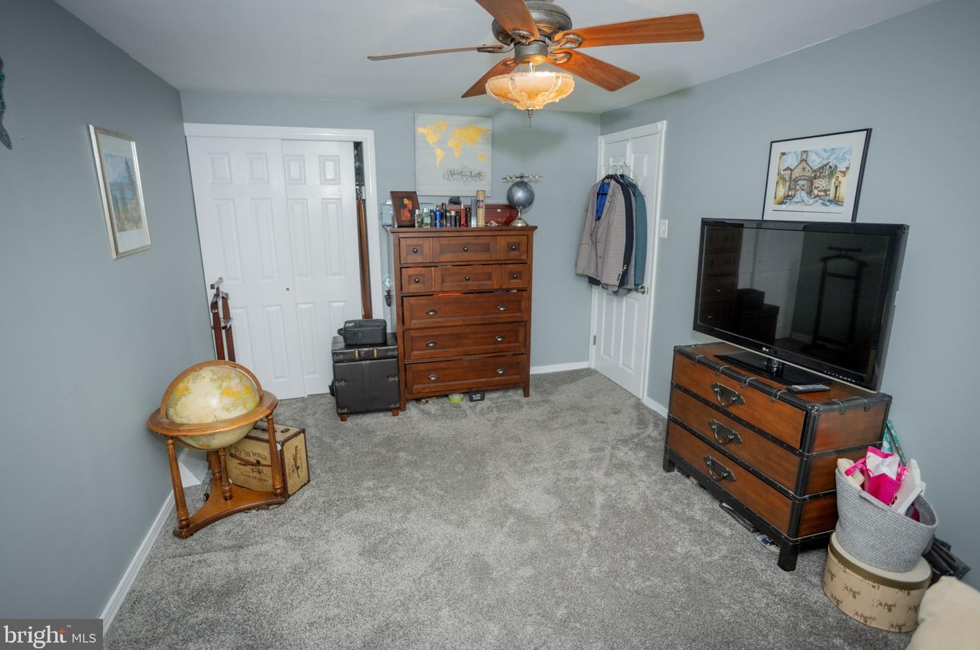 12527 Chilton Rd, Philadelphia PA 19154-1305 exterior