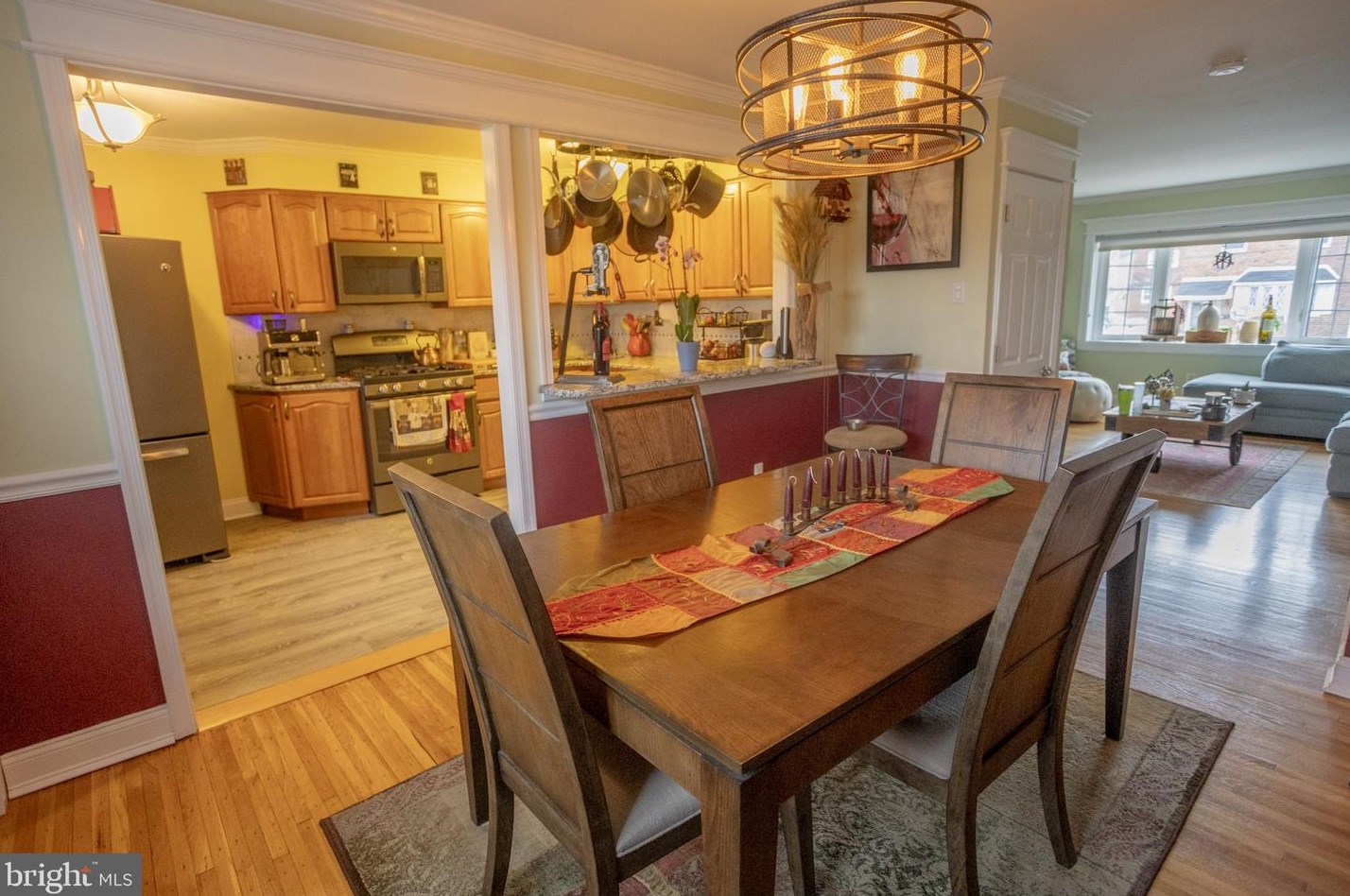 12527 Chilton Rd, Philadelphia PA 19154-1305 exterior