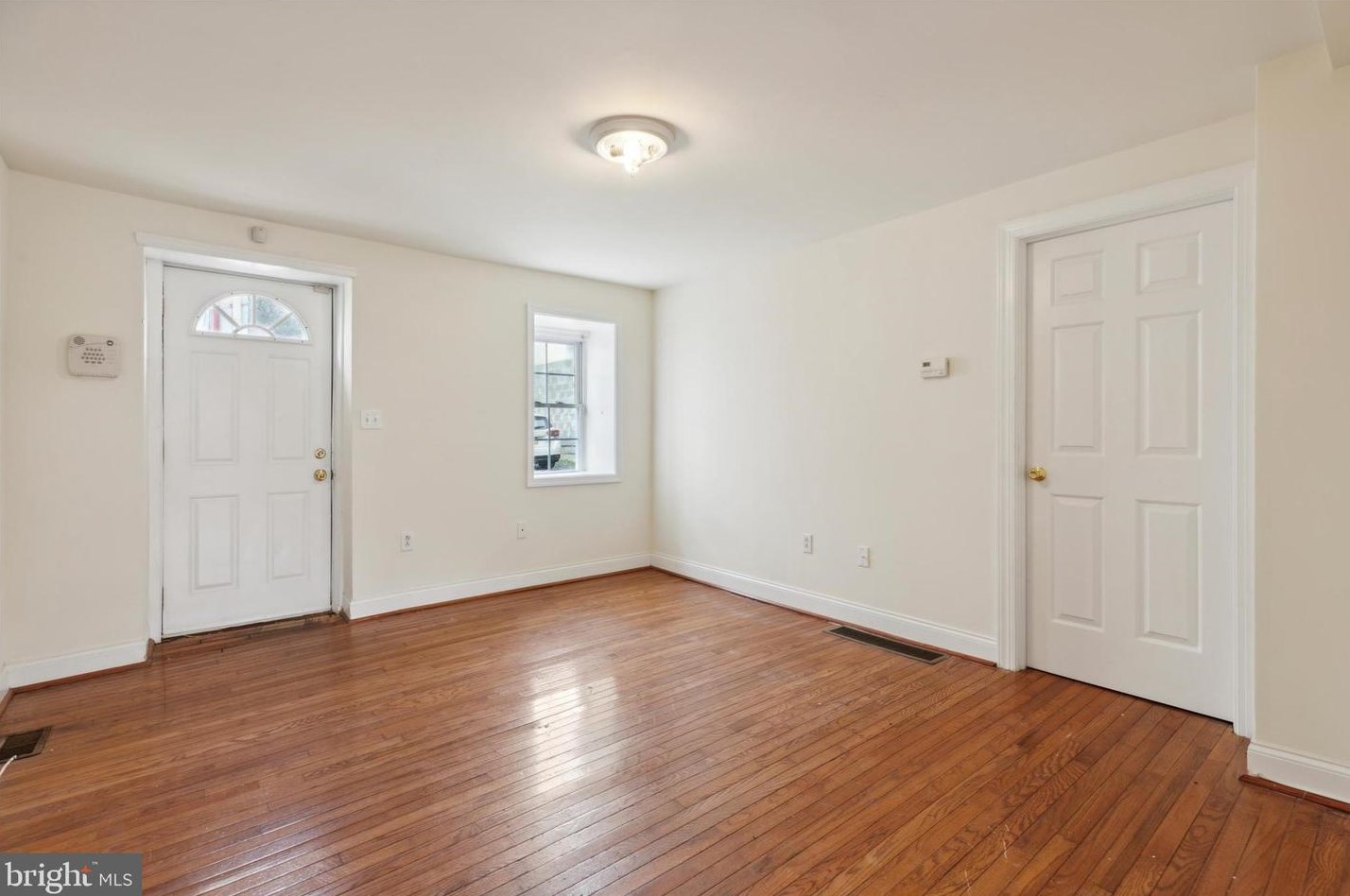 189 Maiden St, Philadelphia PA  19127-1405 exterior