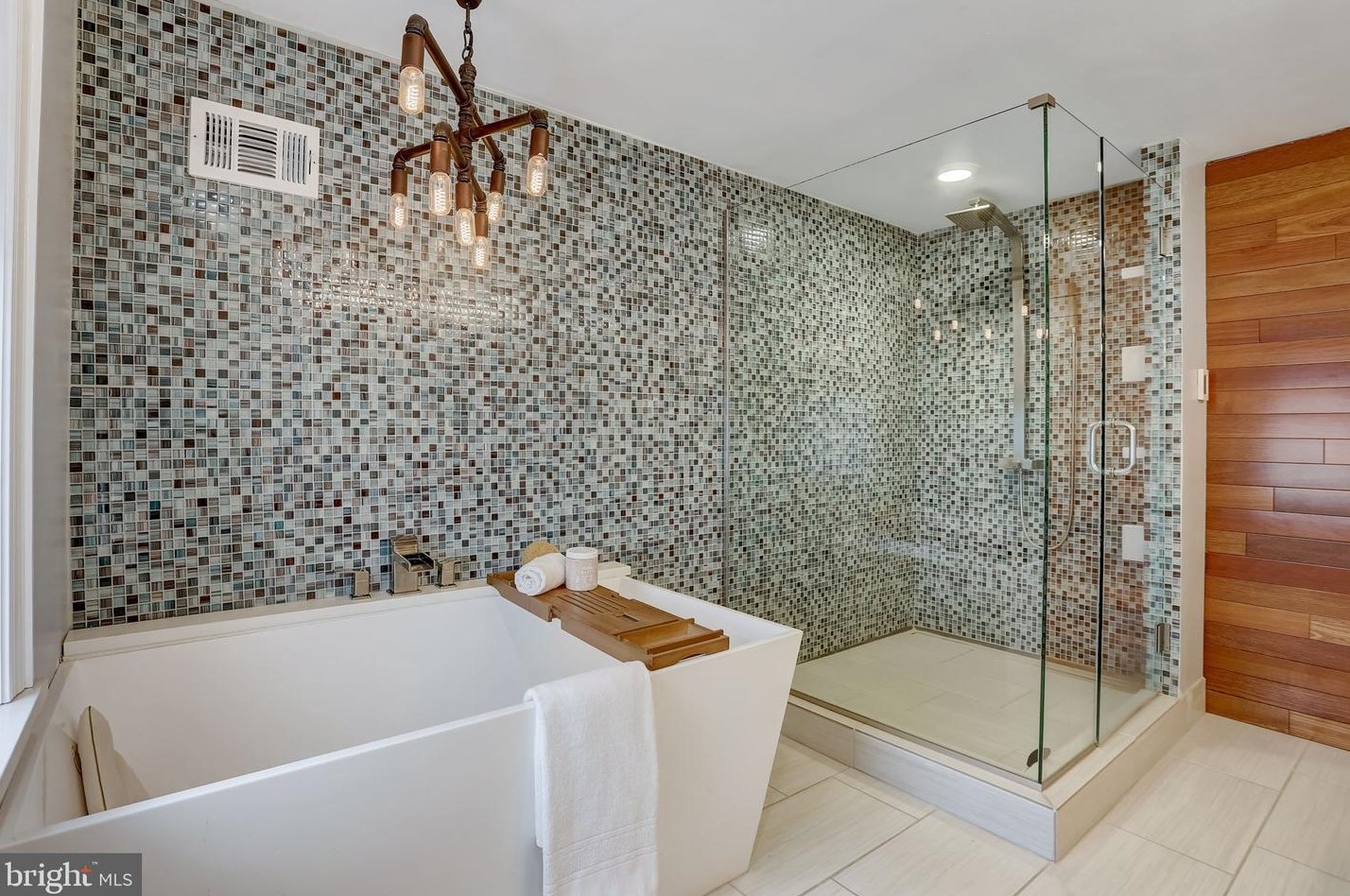 416 Mifflin St, Philadelphia PA  19148-1823 exterior