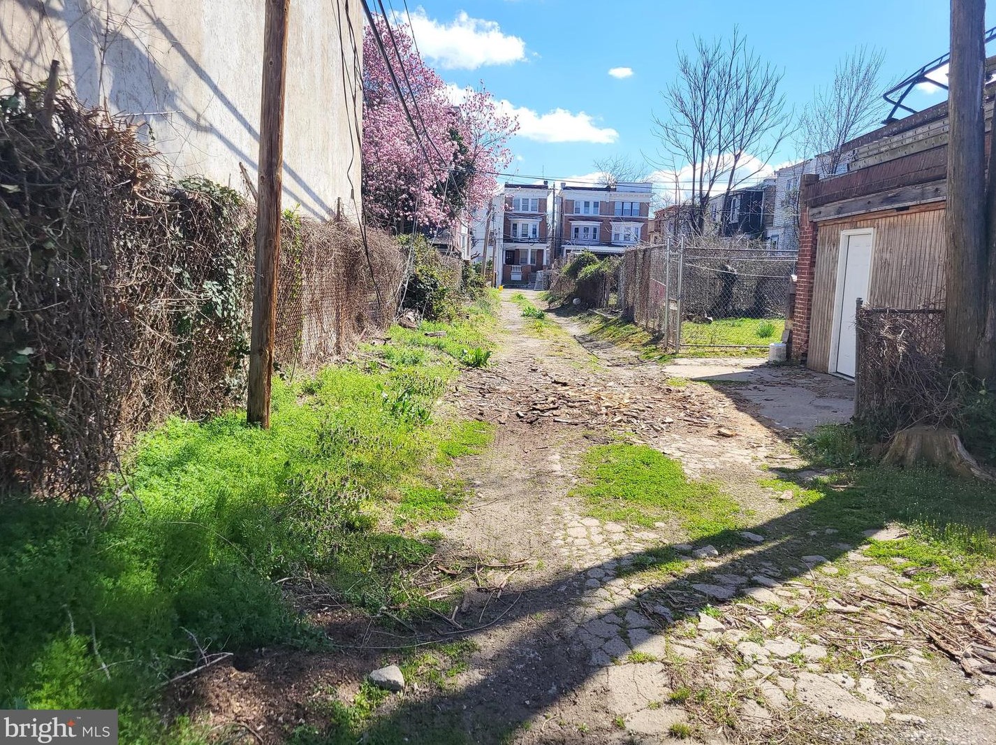 5121 Newhall St, Philadelphia PA 19144-4020 exterior