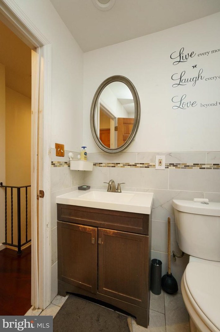 1516 Newkirk St, Philadelphia PA 19132-2532 exterior