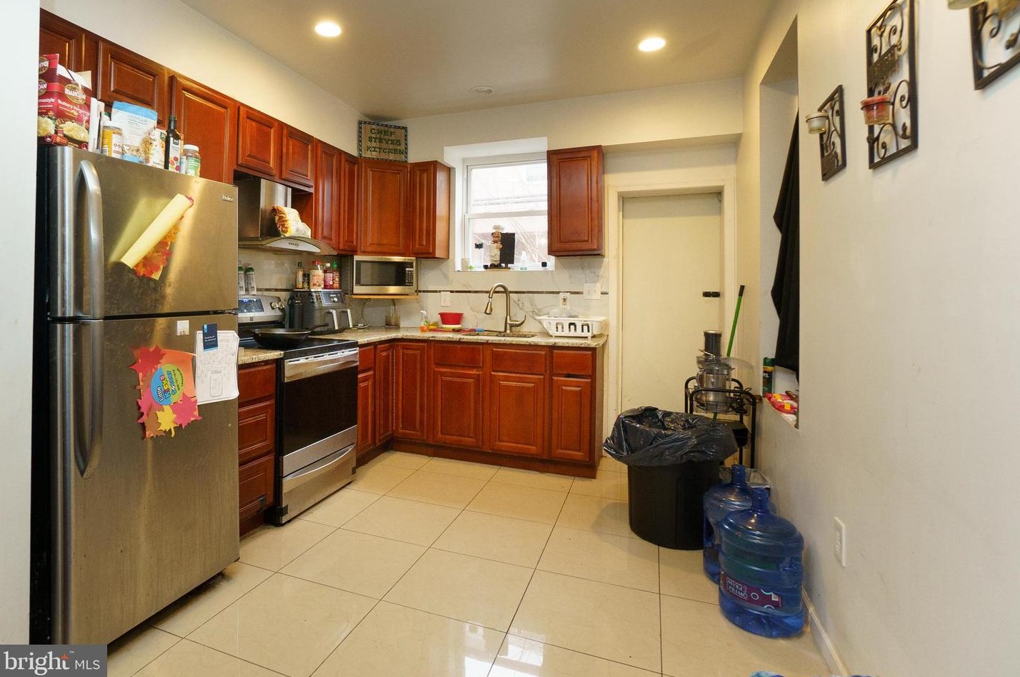 1516 Newkirk St, Philadelphia PA 19132-2532 exterior