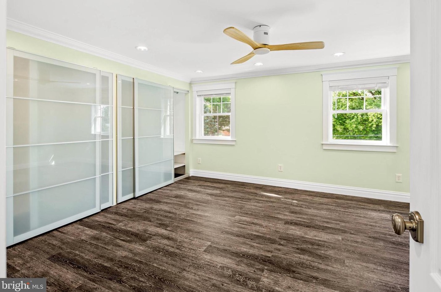 12645 Dunks Ferry Rd, Philadelphia PA 19154-1424 exterior