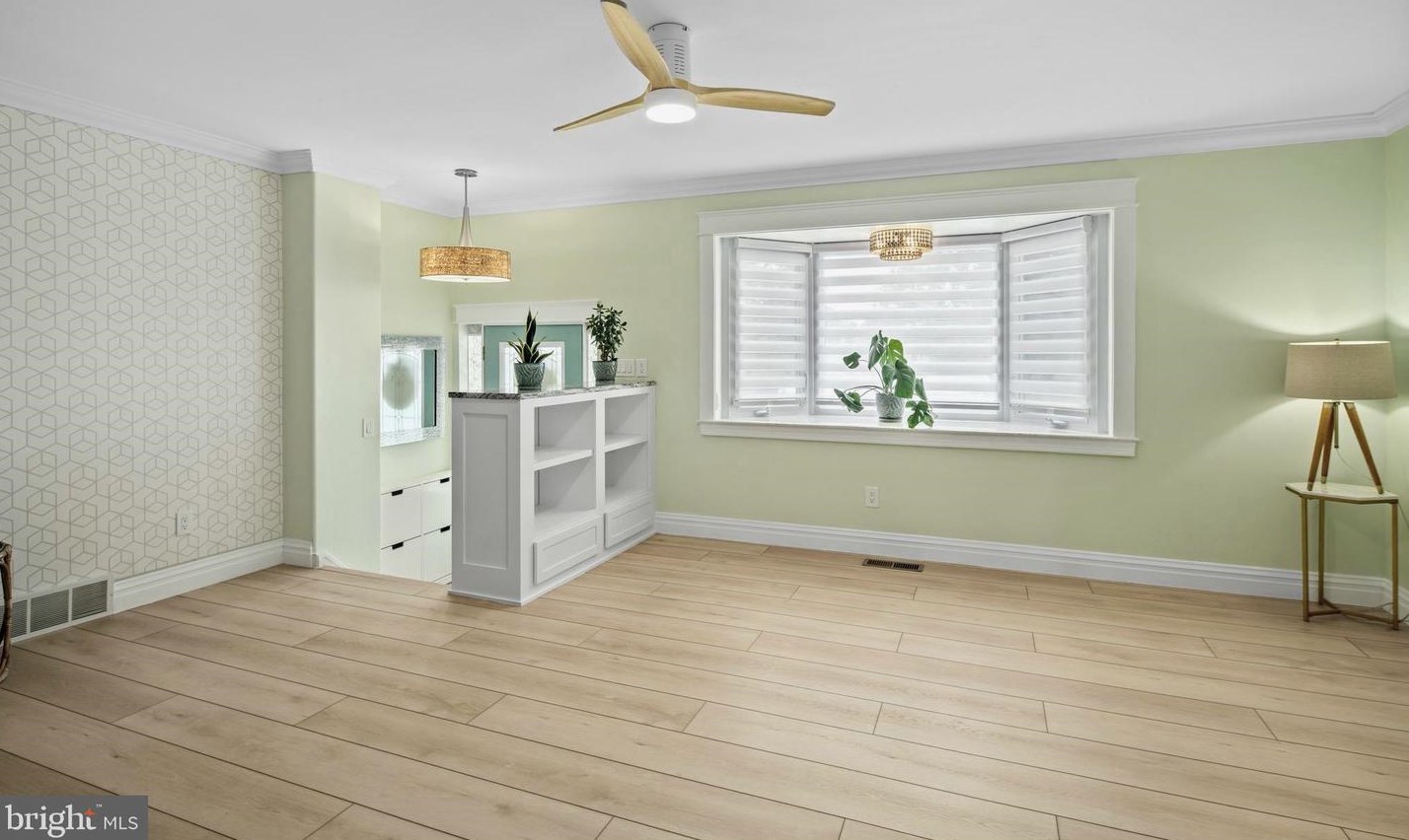 12645 Dunks Ferry Rd, Philadelphia PA 19154-1424 exterior