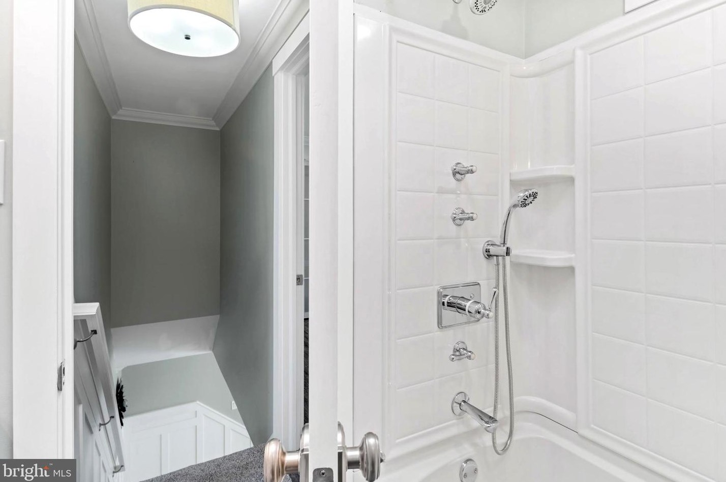 12645 Dunks Ferry Rd, Philadelphia PA 19154-1424 exterior