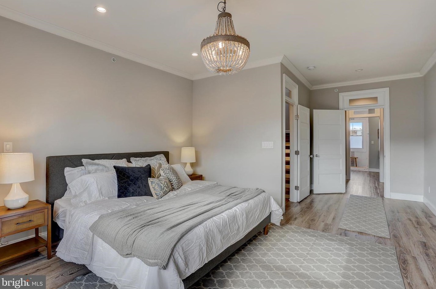 1133 Montgomery Ave, Philadelphia PA  19122-2715 exterior