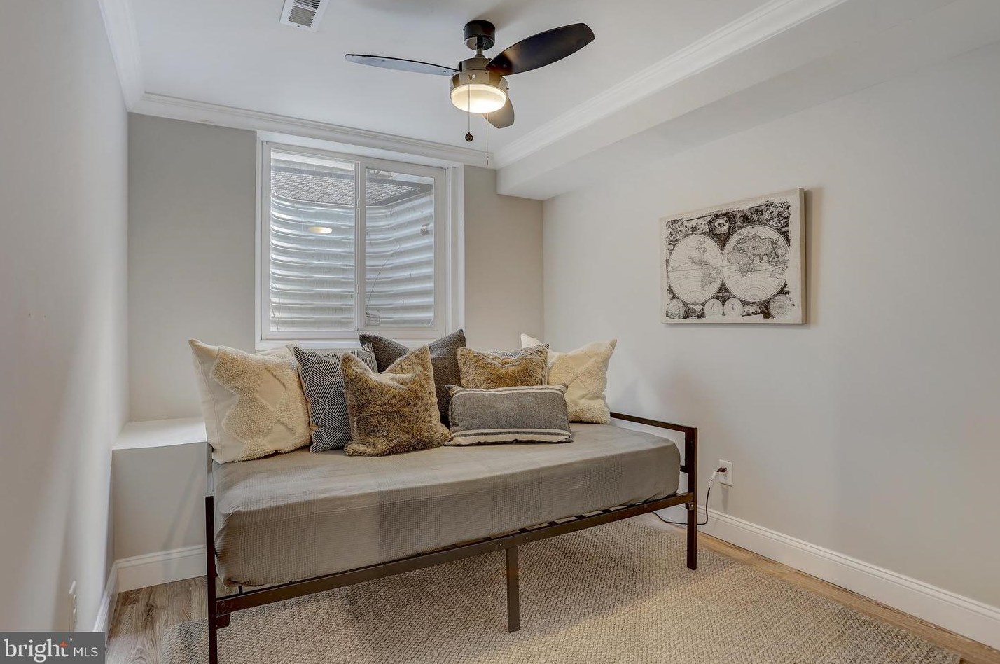 1133 Montgomery Ave, Philadelphia PA  19122-2715 exterior