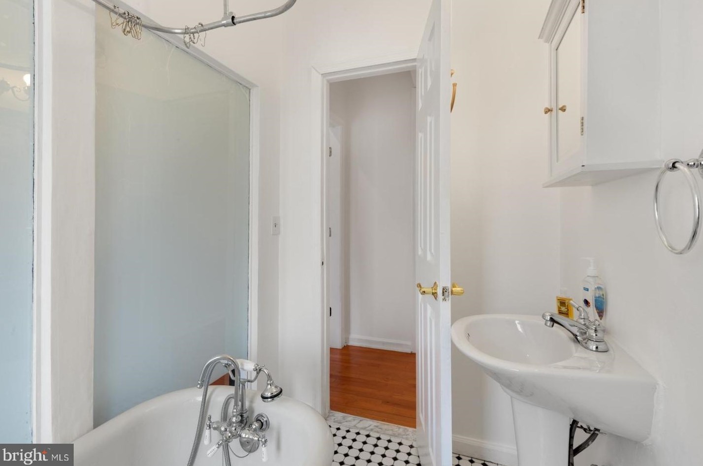 2031 Letterly St, Philadelphia PA 19132-4007 exterior