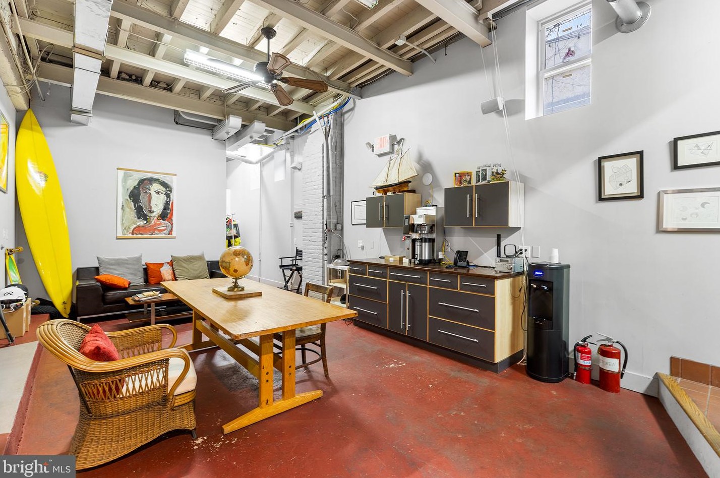 2309 Wallace St, Philadelphia PA 19130-3105 exterior