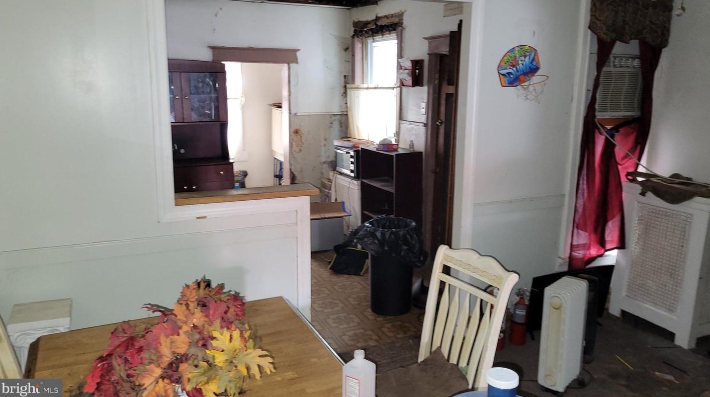 5014 7th St, Philadelphia PA  19120-3104 exterior