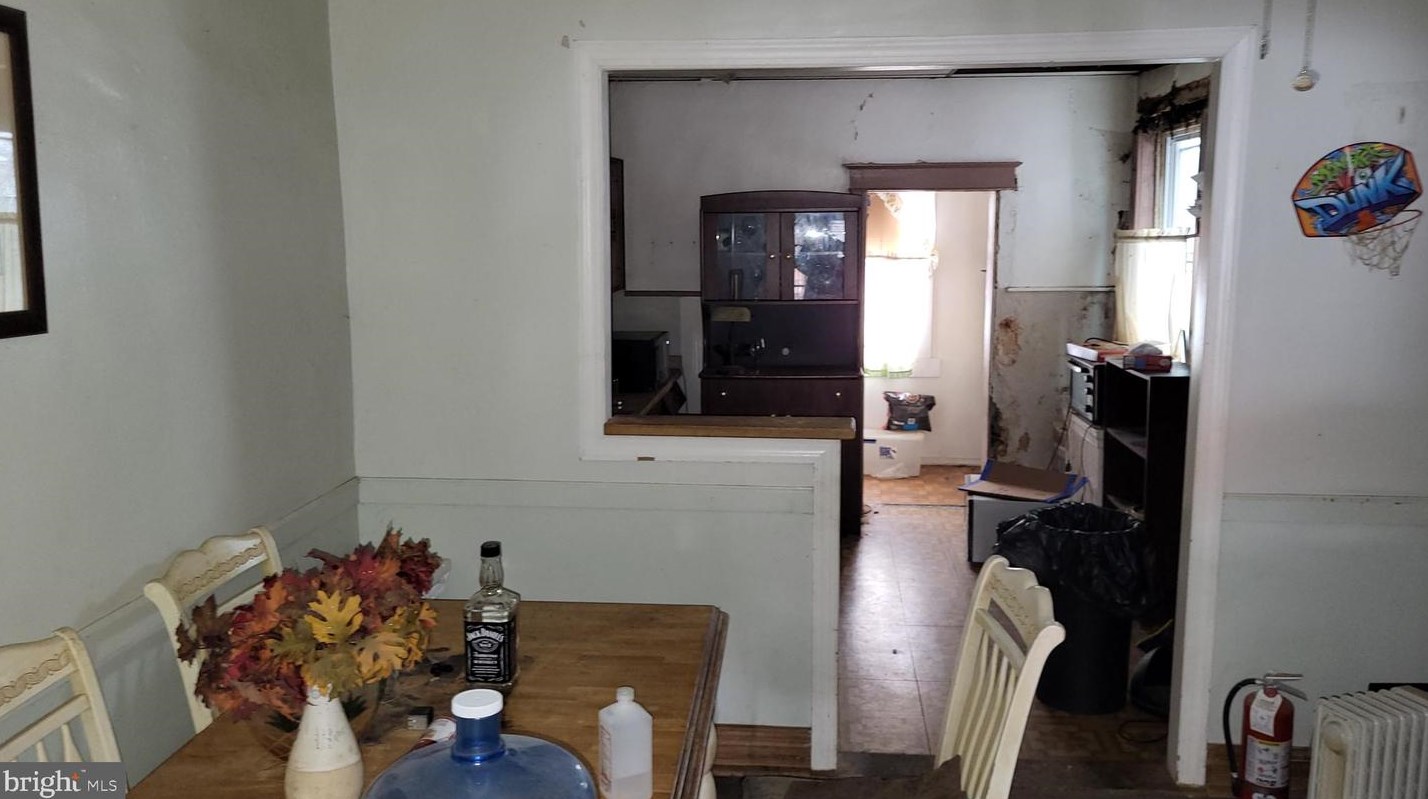 5014 7th St, Philadelphia PA  19120-3104 exterior