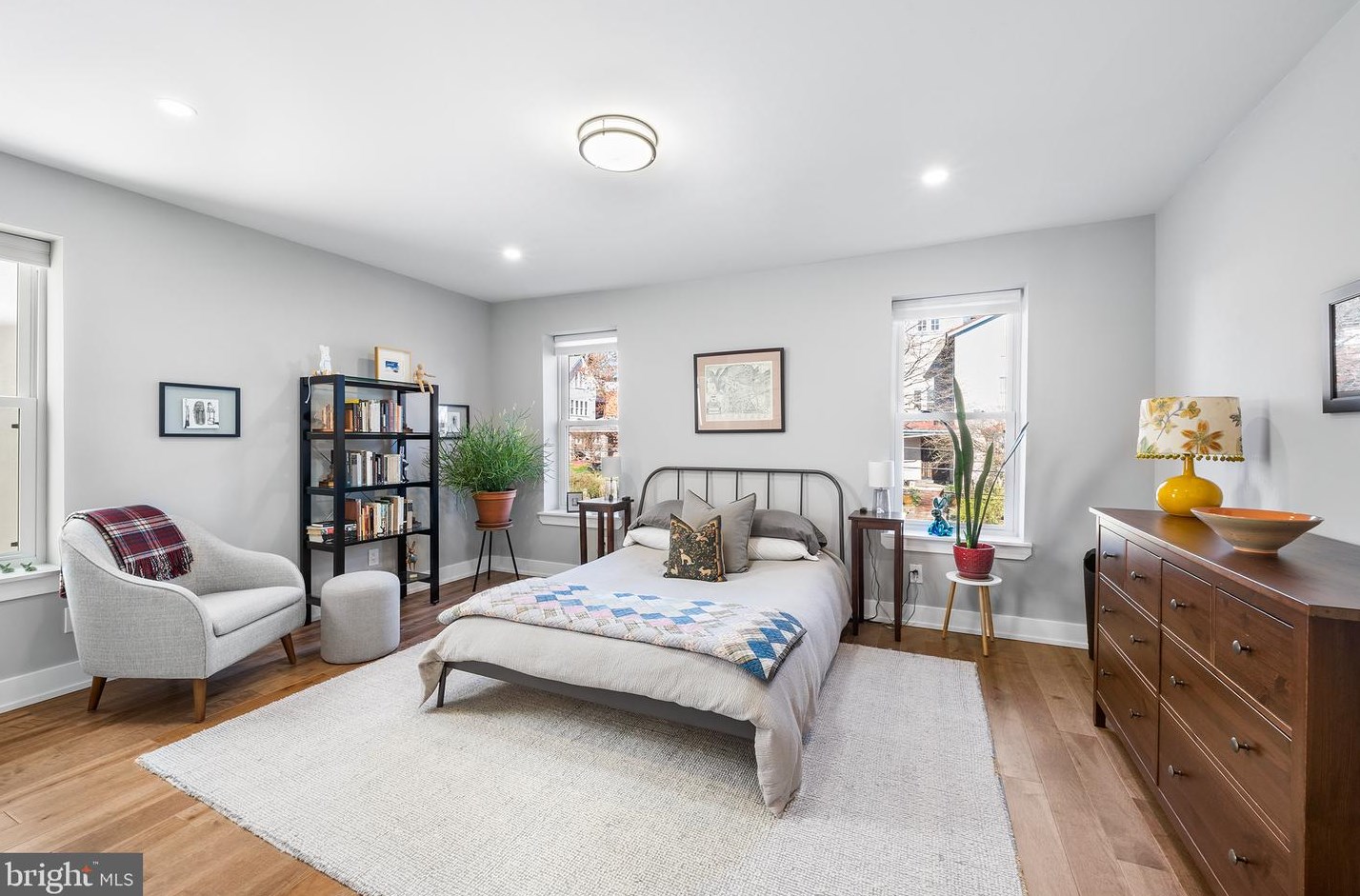 426 High St, Philadelphia PA 19144-1129 exterior