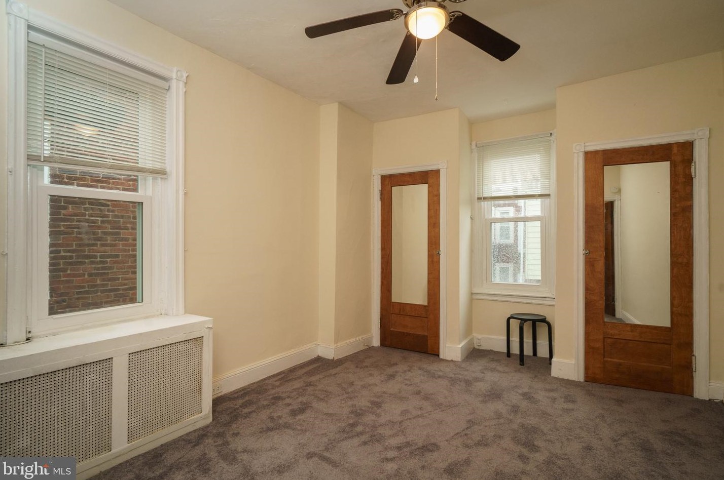 5603 Hunter St, Philadelphia PA  19131-3402 exterior