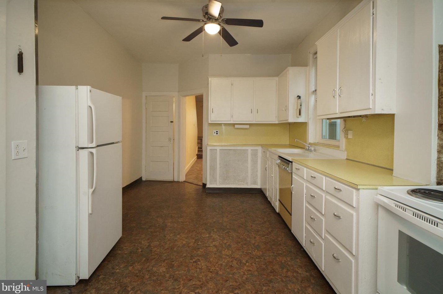 5603 Hunter St, Philadelphia PA  19131-3402 exterior