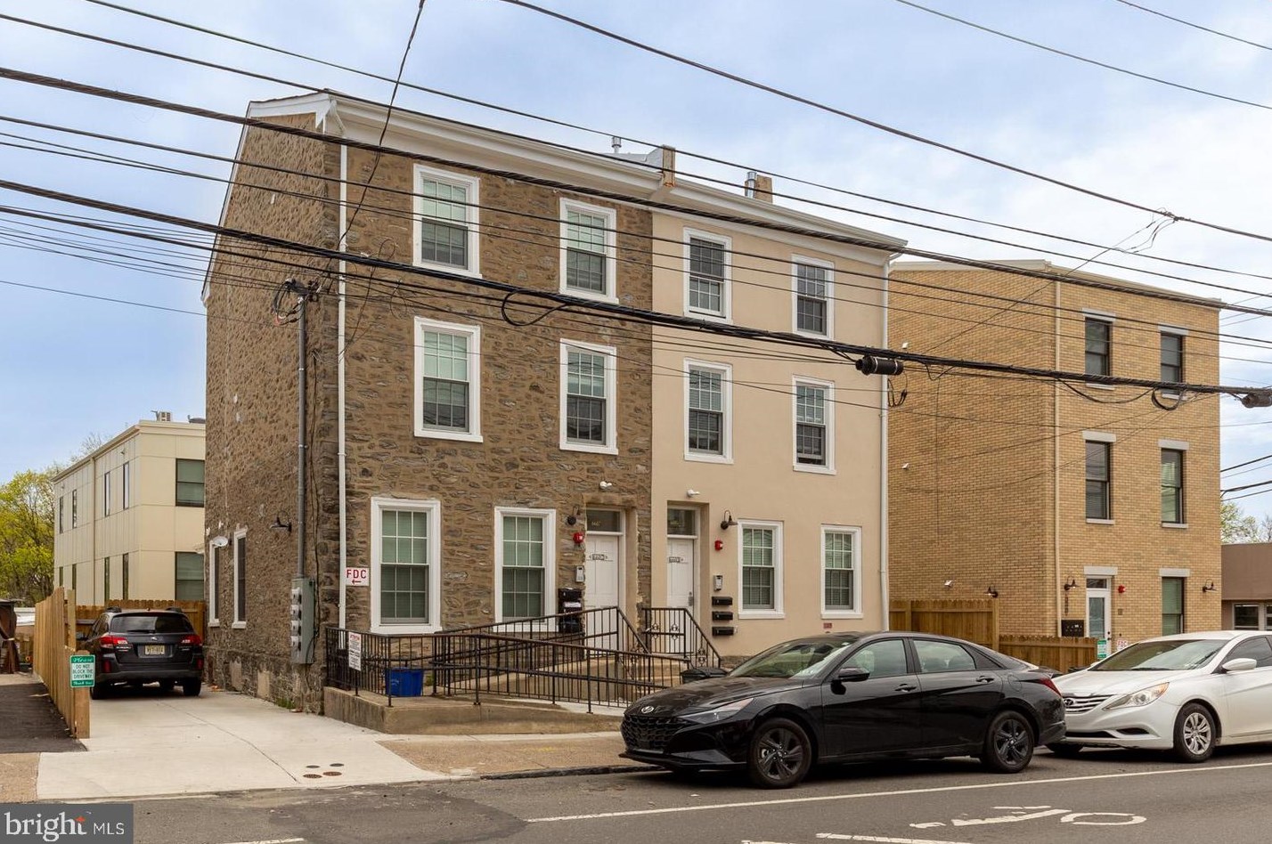 6605 Ridge Ave, Philadelphia PA  19128-2428 exterior