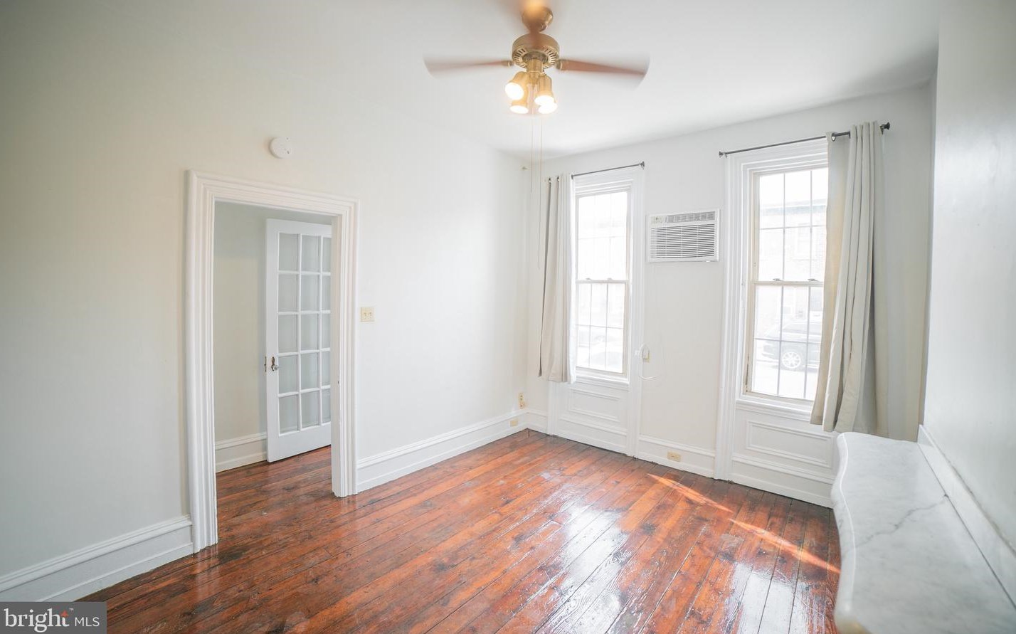 2561 Norris St, Philadelphia PA  19125-3530 exterior