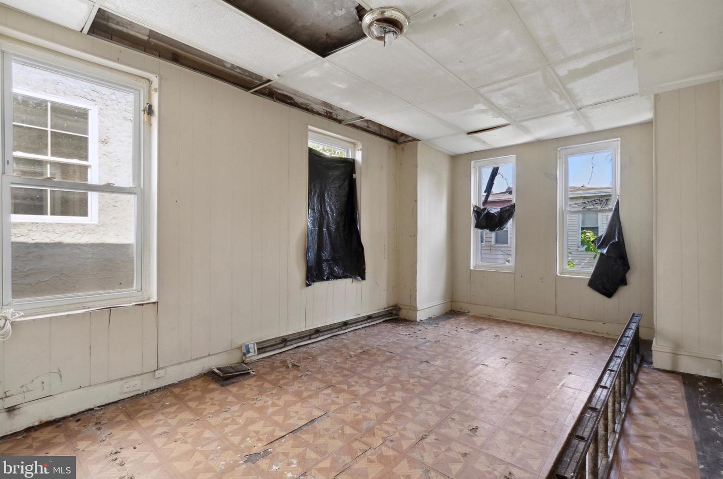 3029 Susquehanna Ave, Philadelphia PA  19121-1122 exterior