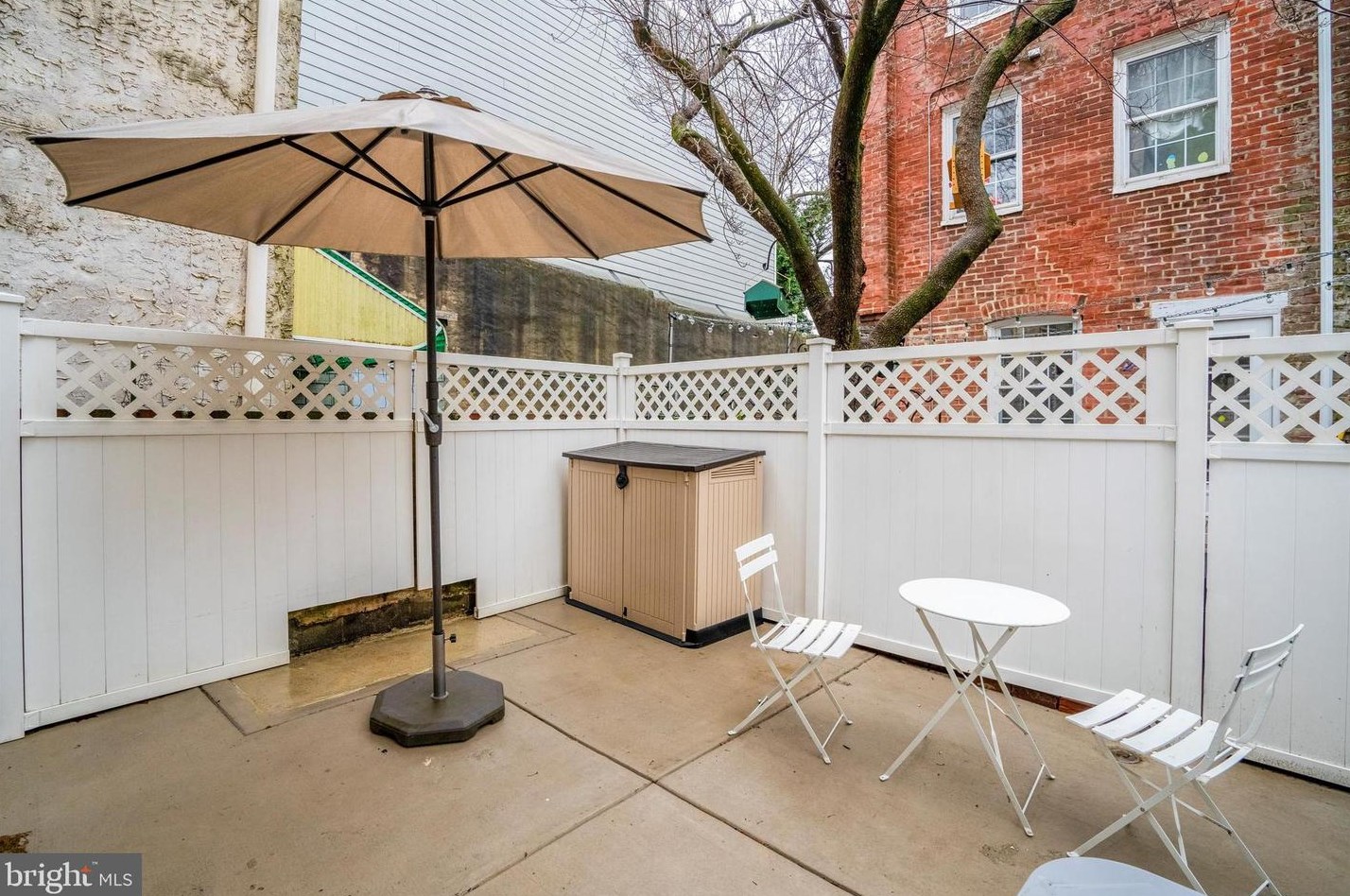 1010 Moyamensing Ave, Philadelphia PA  19147-4231 exterior