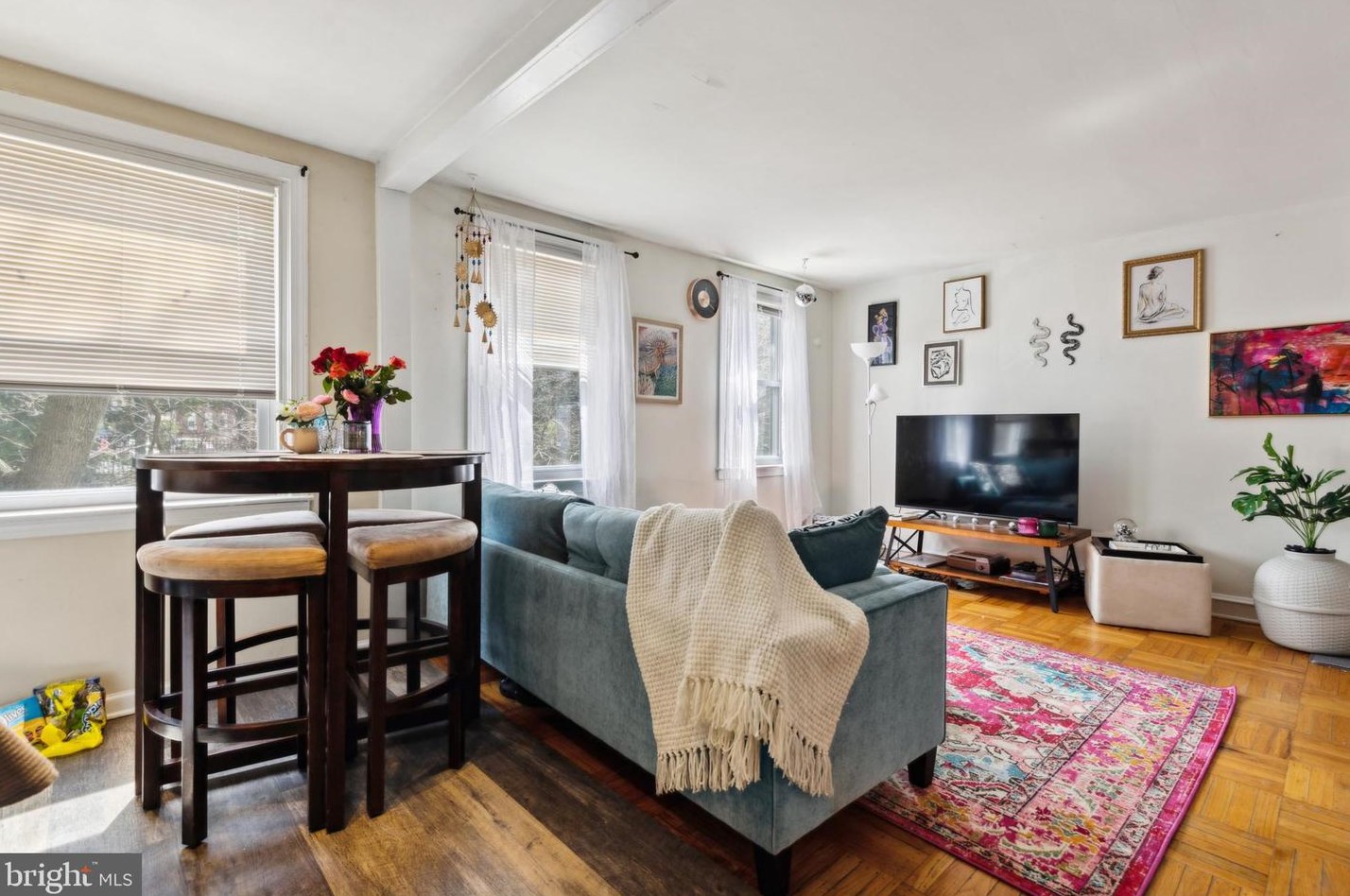 3339 Indian Queen Ln, Philadelphia PA 19129-1522 exterior