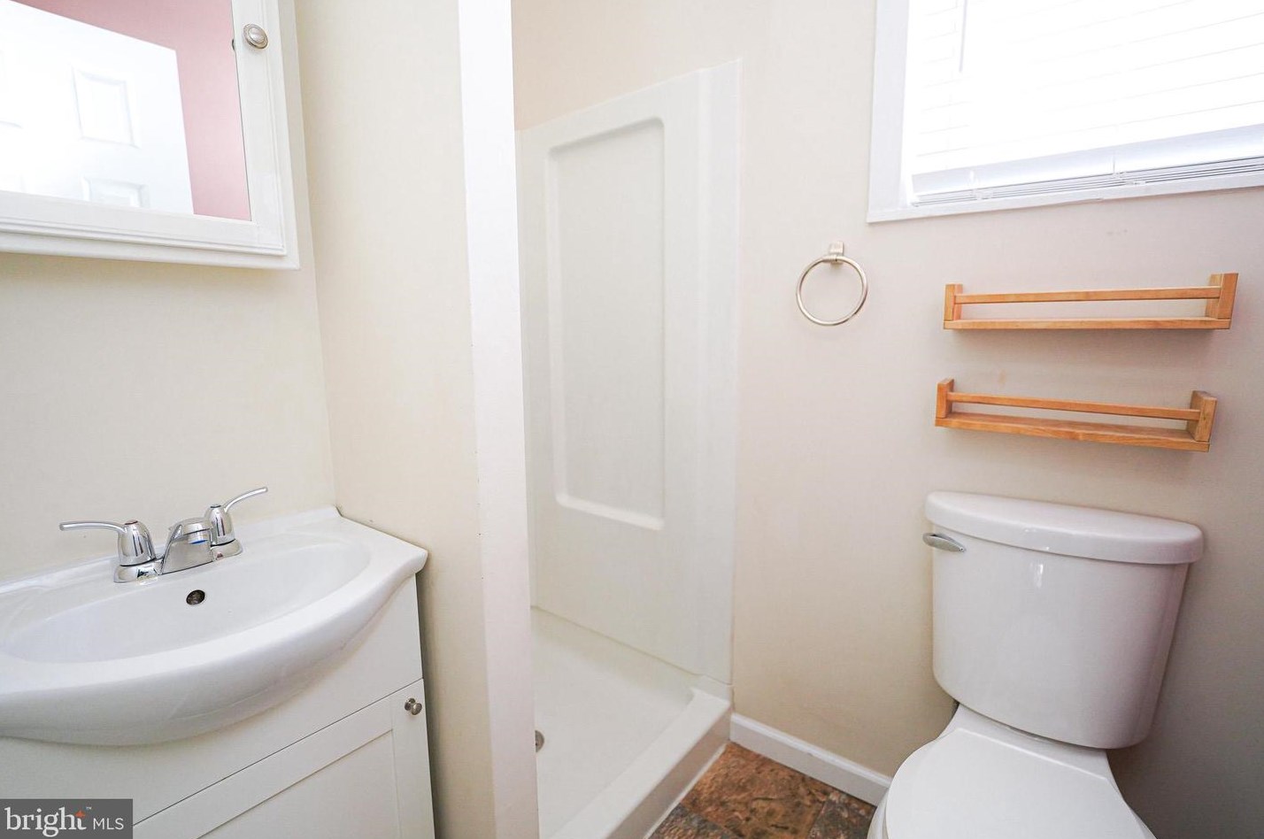 114 Tree St, Philadelphia PA  19148-3339 exterior