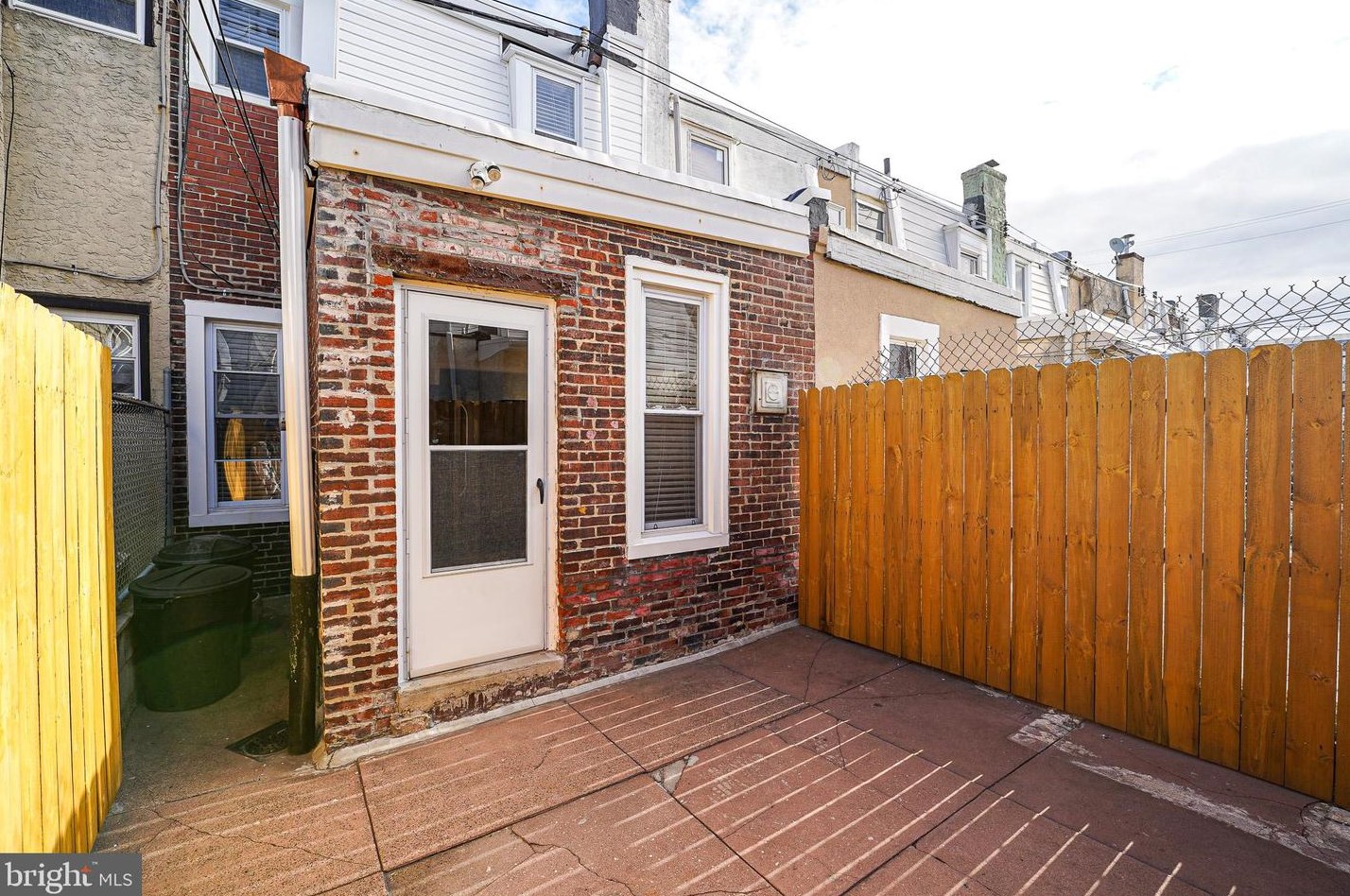 114 Tree St, Philadelphia PA  19148-3339 exterior