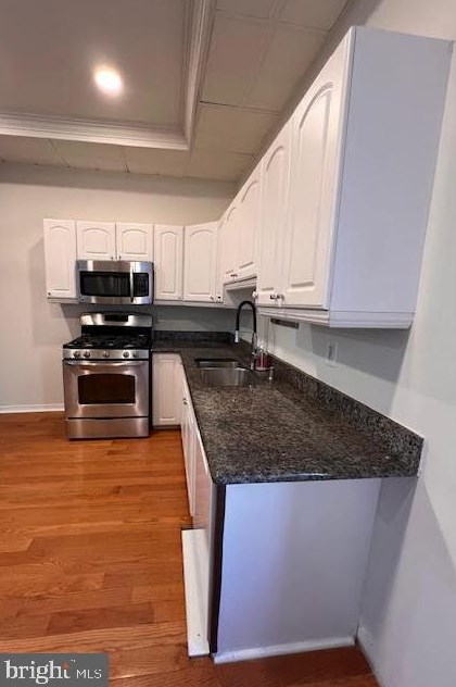 438 Poplar St, Philadelphia PA  19123-2122 exterior
