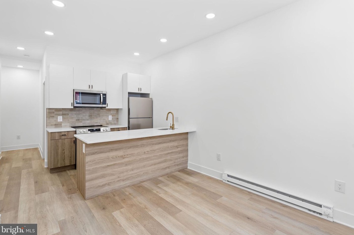 1321 Somerset St, Philadelphia PA  19132-2738 exterior