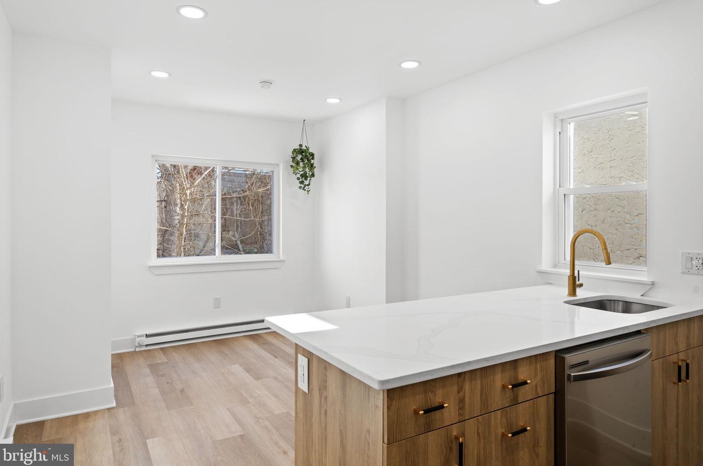 1321 Somerset St, Philadelphia PA  19132-2738 exterior