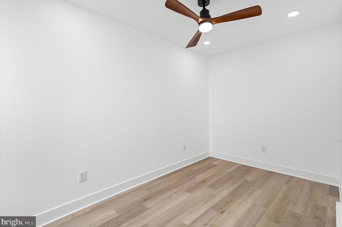 1321 Somerset St, Philadelphia PA  19132-2738 exterior