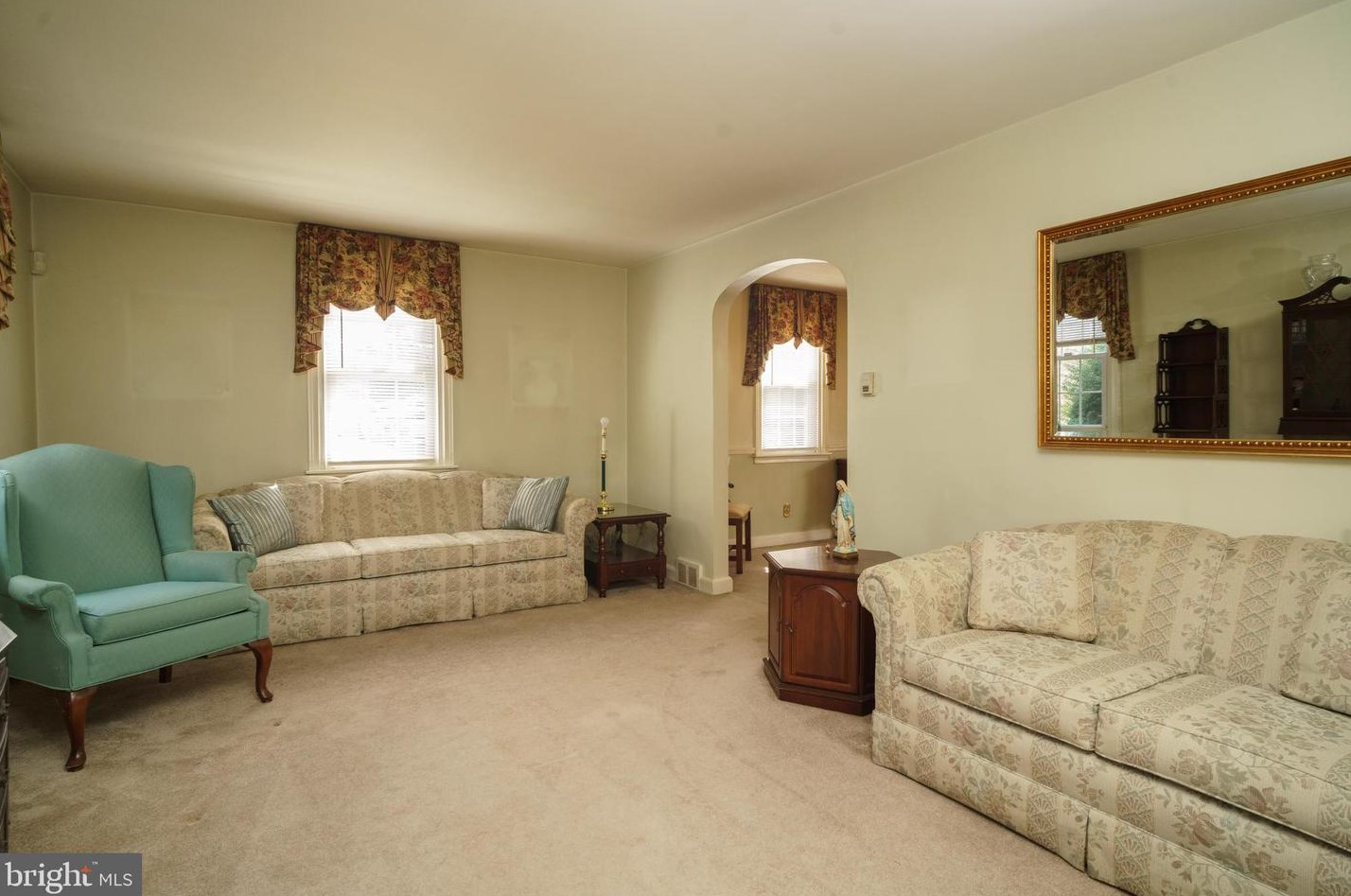 7700 Keiffer St, Philadelphia PA 19128-3143 exterior