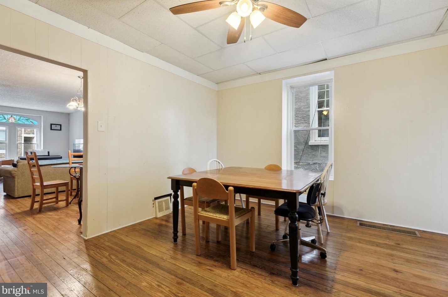 223 Wendover St, Philadelphia PA  19128-5041 exterior