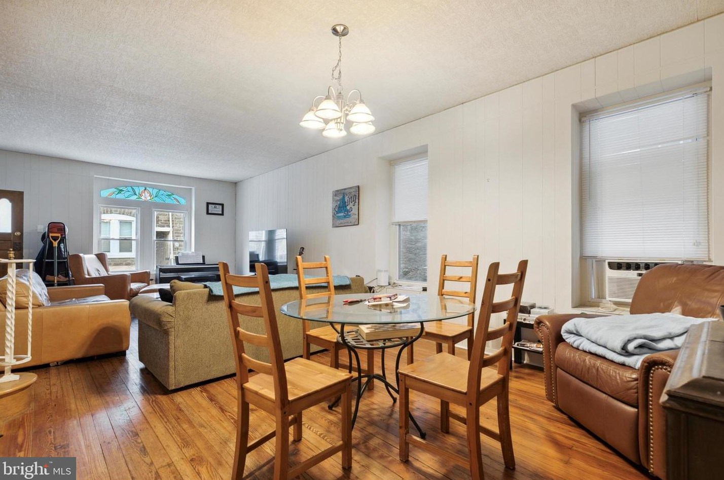 223 Wendover St, Philadelphia PA  19128-5041 exterior