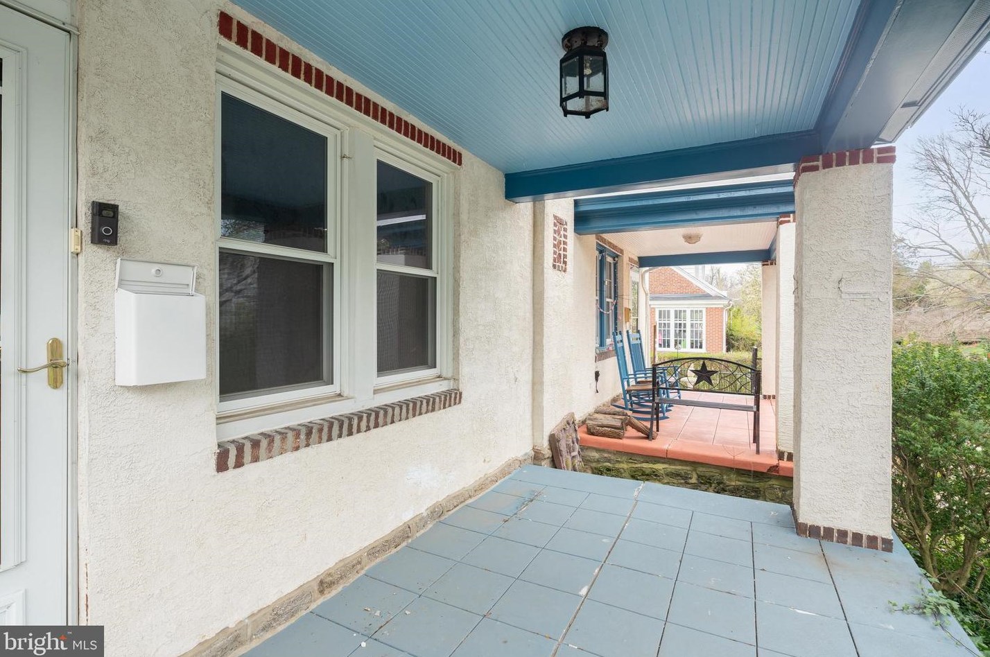 627 Kingsley St, Philadelphia PA 19128-3604 exterior