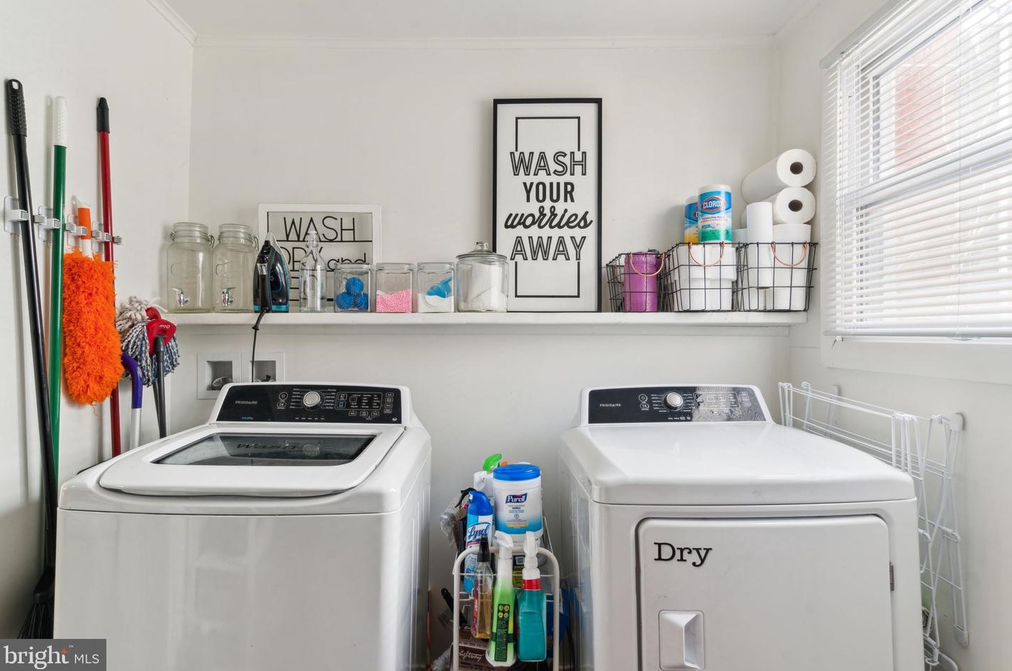 1716 Lindenwood St, Philadelphia PA 19139-2642 exterior