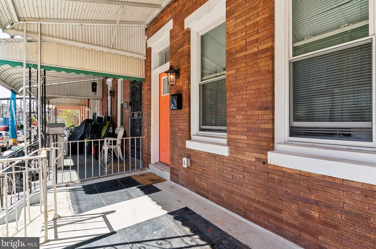 1716 Lindenwood St, Philadelphia PA 19139-2642 exterior