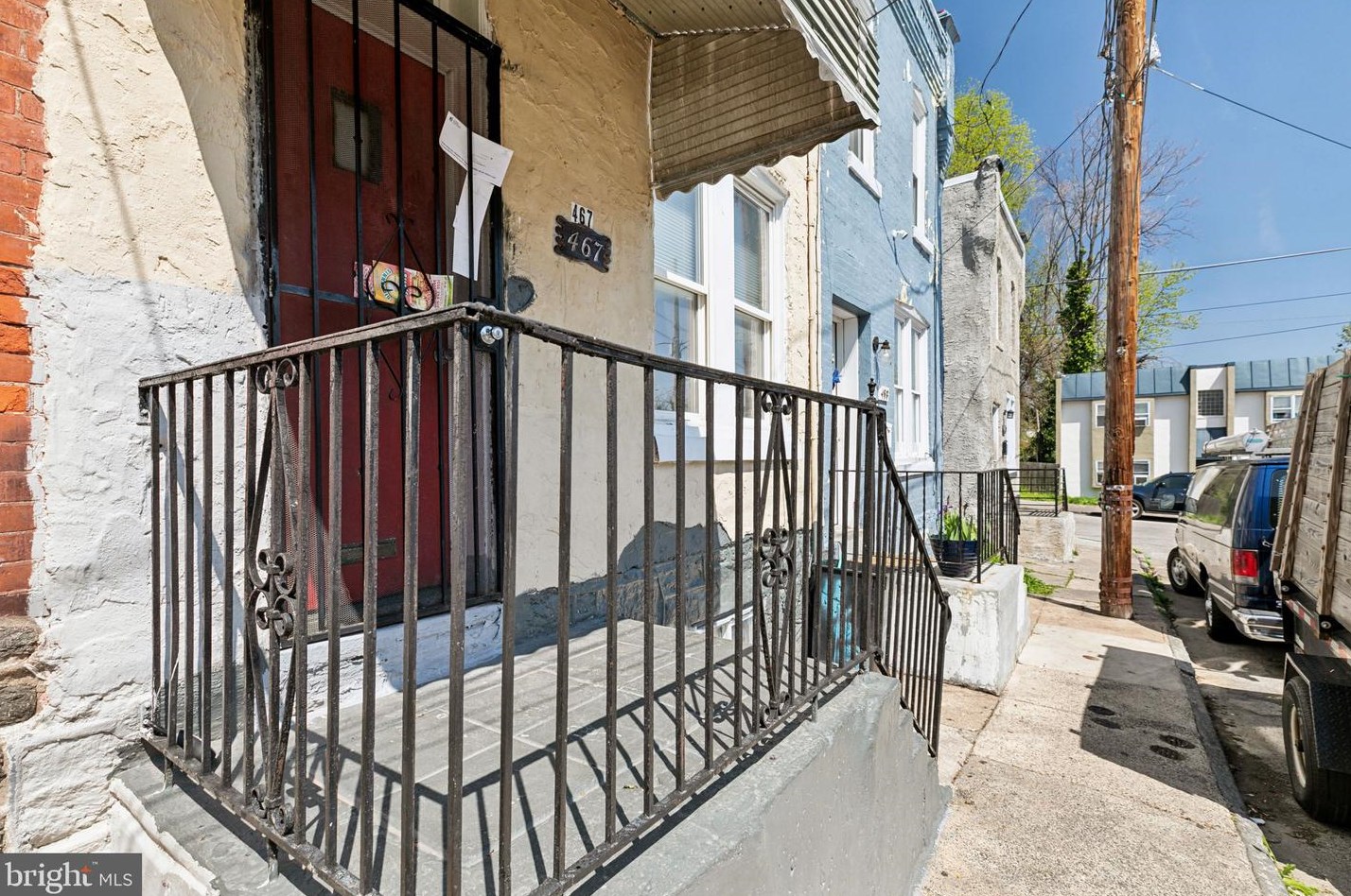467 Mechanic St, Philadelphia PA 19144-1118 exterior