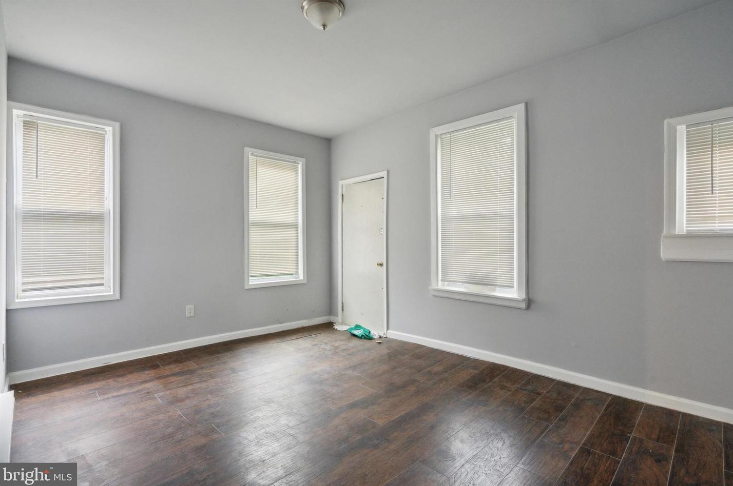 521 Brinton St, Philadelphia PA 19144-1004 exterior